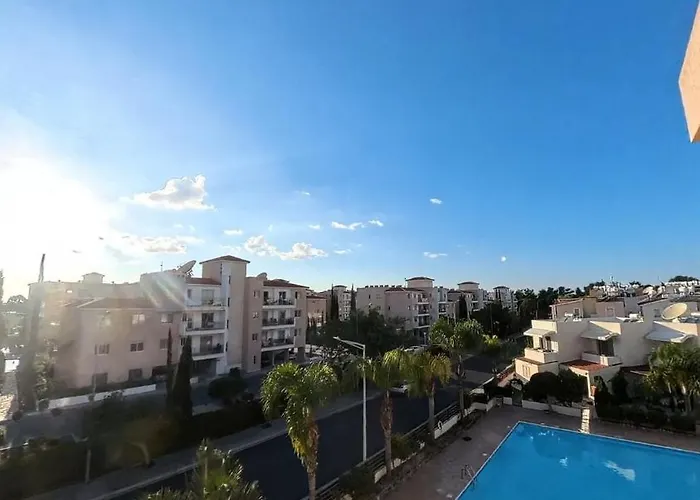 Amazing - 2 Bdr & Pool *