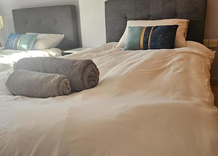 アパート Amazing - 2 Bdr & Pool *