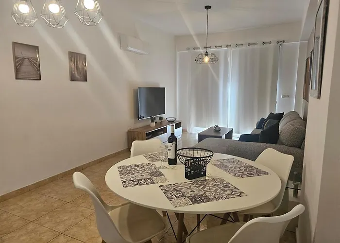 Appartement Amazing - 2 Bdr & Pool Paphos