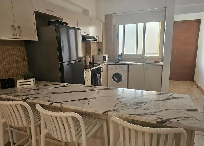 Amazing - 2 Bdr & Pool Appartement Paphos