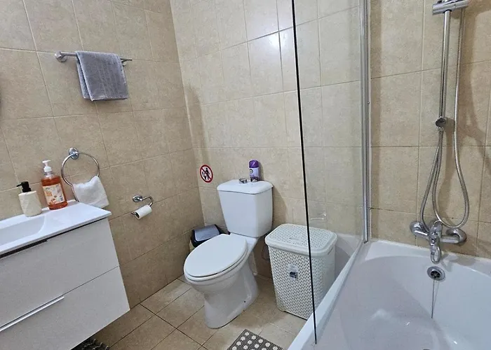 Amazing - 2 Bdr & Pool Paphos